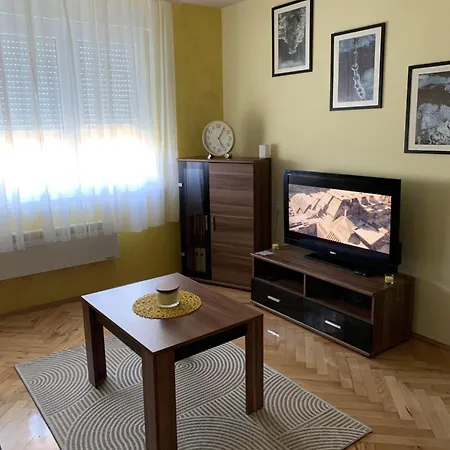 Anni Apartment